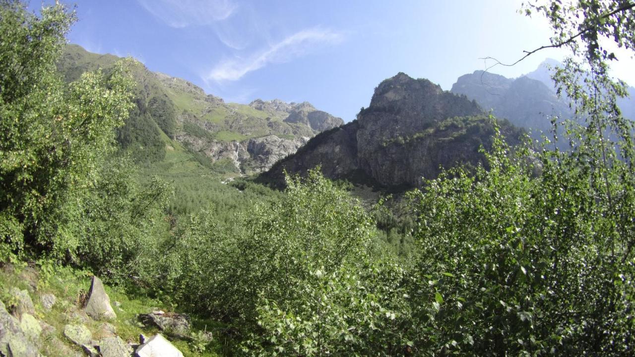 Iason Guest House In Mazeri Mestia Extérieur photo
